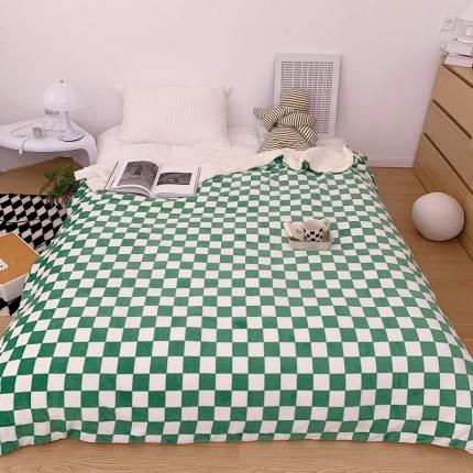 91家纺网 家纺一手货源 找家纺 昔可家纺 2021新款牛奶羊羔绒印花毛毯 棋盘格-绿色