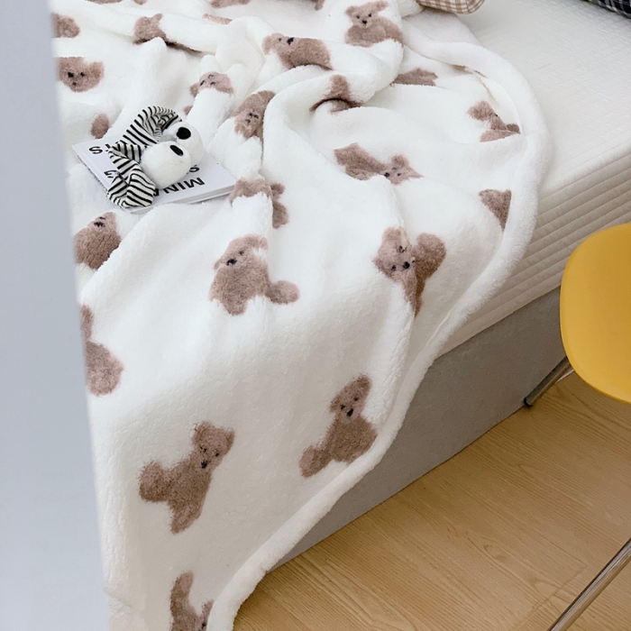 91家纺网 家纺一手货源 找家纺 昔可家纺 2021新款羊羔泰迪绒印花毛毯-第二组图 韩国小熊