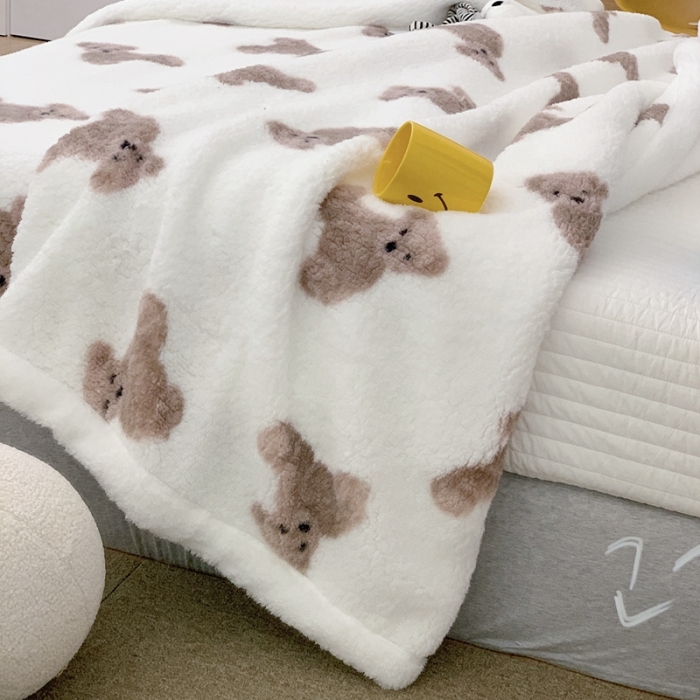 91家纺网 家纺一手货源 找家纺 昔可家纺 2021新款羊羔泰迪绒印花毛毯-第二组图 韩国小熊