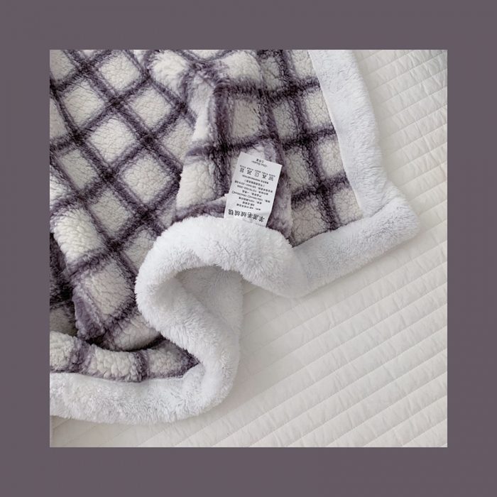 91家纺网 家纺一手货源 找家纺 昔可家纺 2021新款羊羔泰迪绒印花毛毯-第二组图小香风格子
