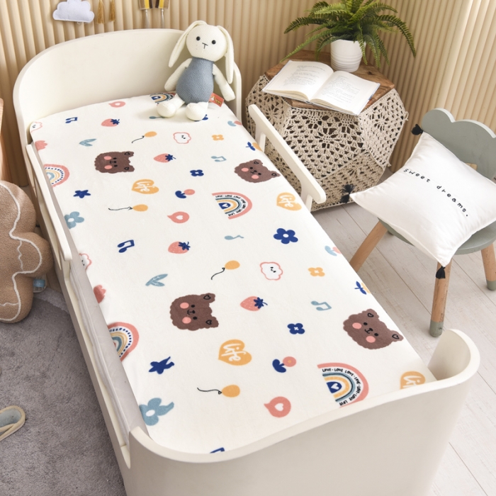 91家纺网 家纺一手货源 找家纺 嗨生活 2021新款牛奶绒可拆款床垫 嘟嘟熊