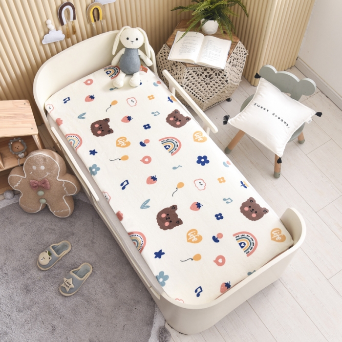 91家纺网 家纺一手货源 找家纺 嗨生活 2021新款牛奶绒可拆款床垫 嘟嘟熊