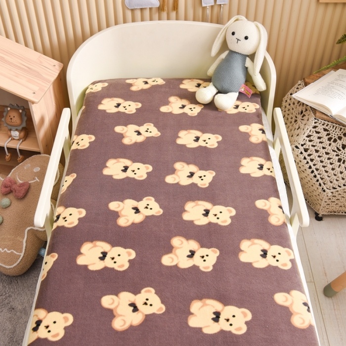 91家纺网 家纺一手货源 找家纺 嗨生活 2021新款牛奶绒可拆款床垫 可可熊-咖