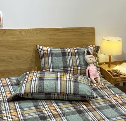 91家纺网 家纺一手货源 找家纺 （总）春皖 2023新款全棉良品磨毛系列一对枕套纽扣款新版本