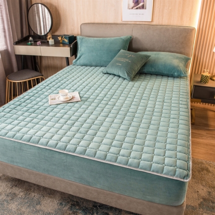 91家纺网 家纺一手货源 找家纺 席世家牛奶绒夹棉床笠 高克重加棉床笠