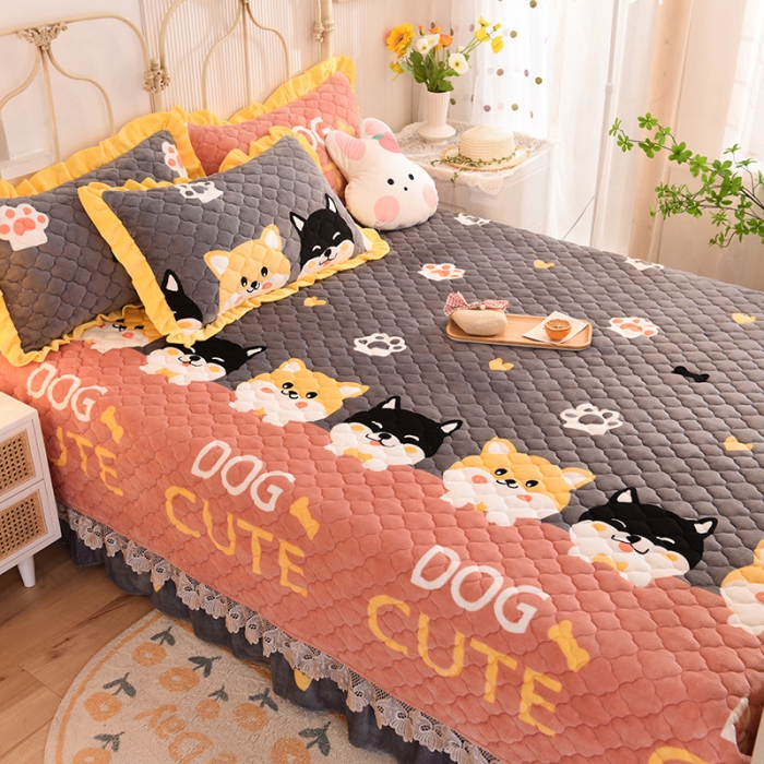 91家纺网 家纺一手货源 找家纺 美达家纺 2025新款牛奶绒榻榻米垫防滑炕垫 柯基-粉