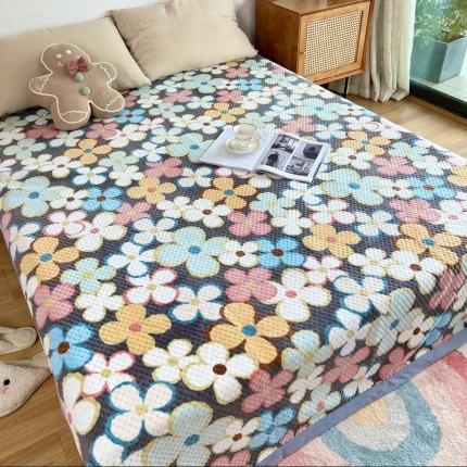 91家纺网 家纺一手货源 找家纺 （总）期遇家居 2021新款双面牛奶绒床盖毛毯盖毯