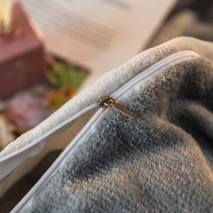 91家纺网 家纺一手货源 找家纺 慕尚 2022新款北欧牛奶绒卡通大版四件套棚拍图 快乐恐龙