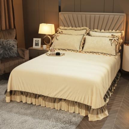 91家纺网 家纺一手货源 找家纺 兴美佳家纺2021新款雕花牛奶绒四件套 奶油黄