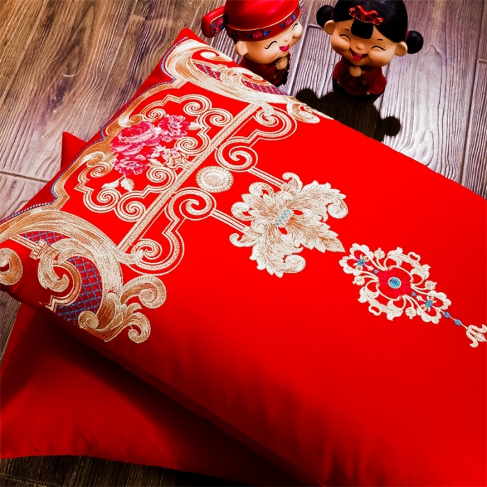 91家纺网 家纺一手货源 找家纺 布乐意 2025新款全棉绣花大红婚庆四件套多件套直播普天同庆