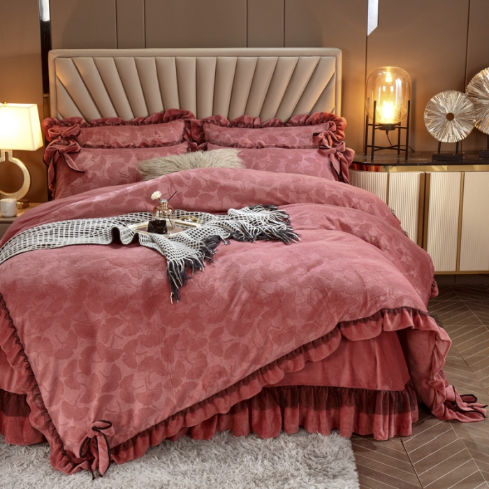 91家纺网 家纺一手货源 找家纺 兴美佳家纺2021新款雕花牛奶绒四件套 豆沙红