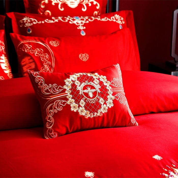91家纺网 家纺一手货源 找家纺 布乐意 2025新款全棉绣花大红婚庆四件套多件套直播喜结良缘