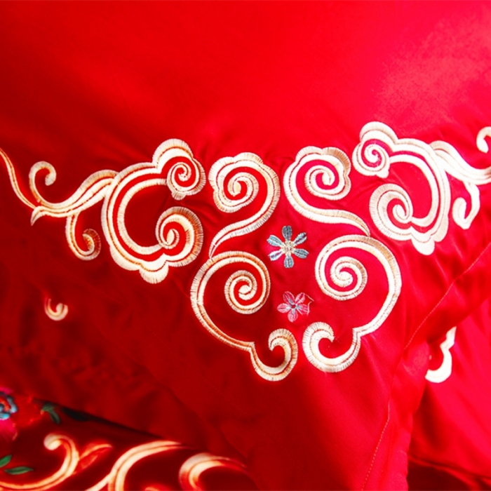 91家纺网 家纺一手货源 找家纺 布乐意 2025新款全棉绣花大红婚庆四件套多件套直播天生一对