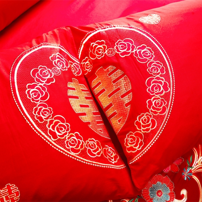 91家纺网 家纺一手货源 找家纺 布乐意 2025新款全棉绣花大红婚庆四件套多件套直播天生一对