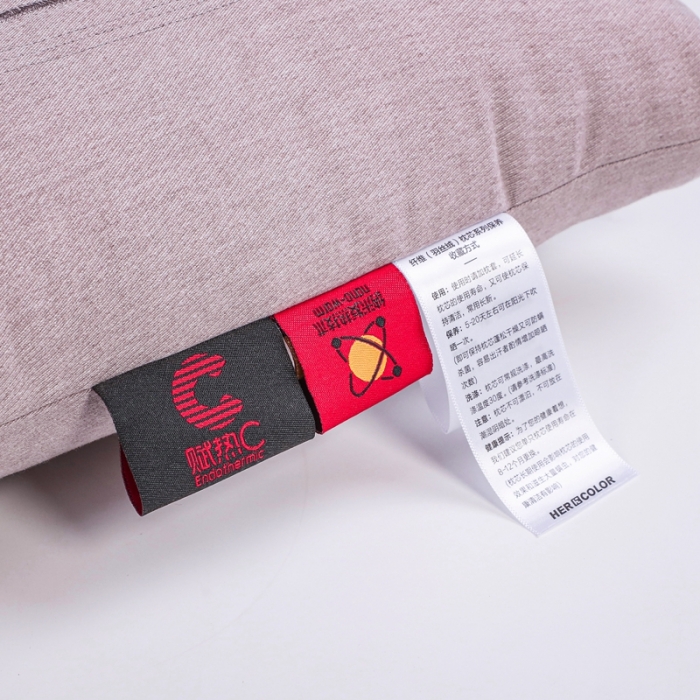 91家纺网 家纺一手货源 找家纺 （总）榻尚家居2021新款赋热绣花小黑枕