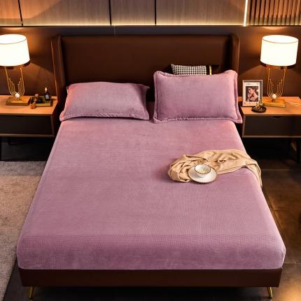 91家纺网 家纺一手货源 找家纺 小牛席业 2021新款雕花牛奶绒床笠-华夫格 紫色