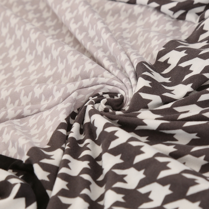 91家纺网 家纺一手货源 找家纺 雅竹家纺 牛奶丝半包弹力连体椅套 千鸟格