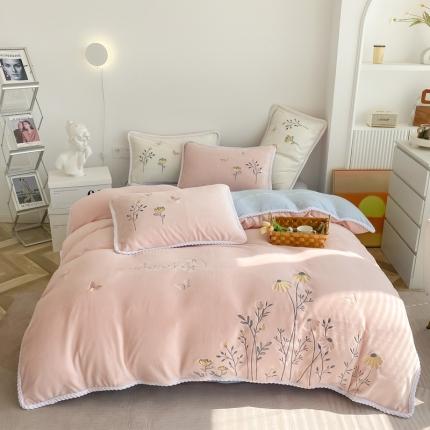 91家纺网 家纺一手货源 找家纺 （总）懒猫 2021新款高克重牛奶绒绣花四件套