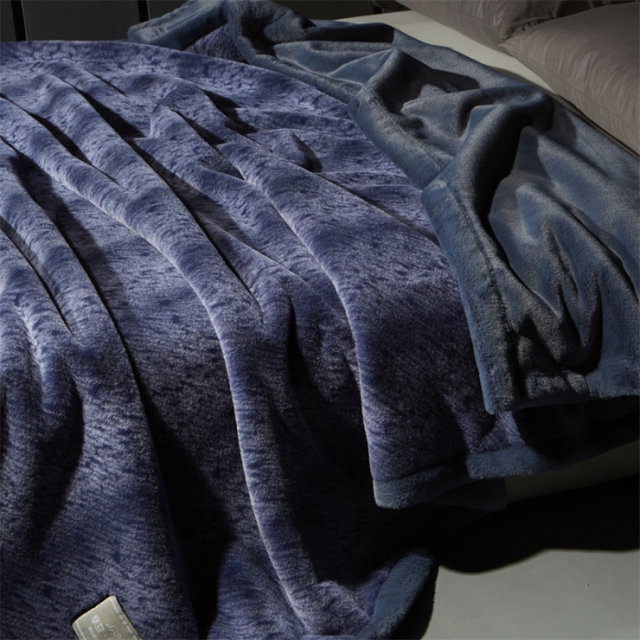 91家纺网 家纺一手货源 找家纺 凯轩毛毛毯毯子2024新款双层仿水貂皮草毛毯毯子 宾利蓝