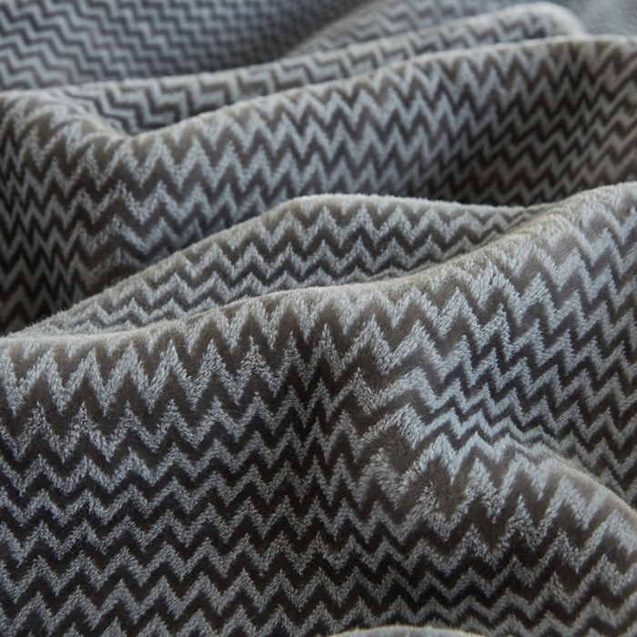 91家纺网 家纺一手货源 找家纺 凯轩毛毛毯毯子 2024新款精品韩素云毛毯毯子 深灰