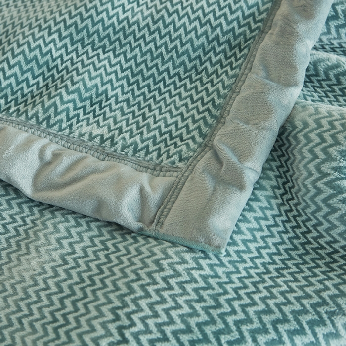 91家纺网 家纺一手货源 找家纺 凯轩毛毛毯毯子 2024新款精品韩素云毛毯毯子 天空蓝