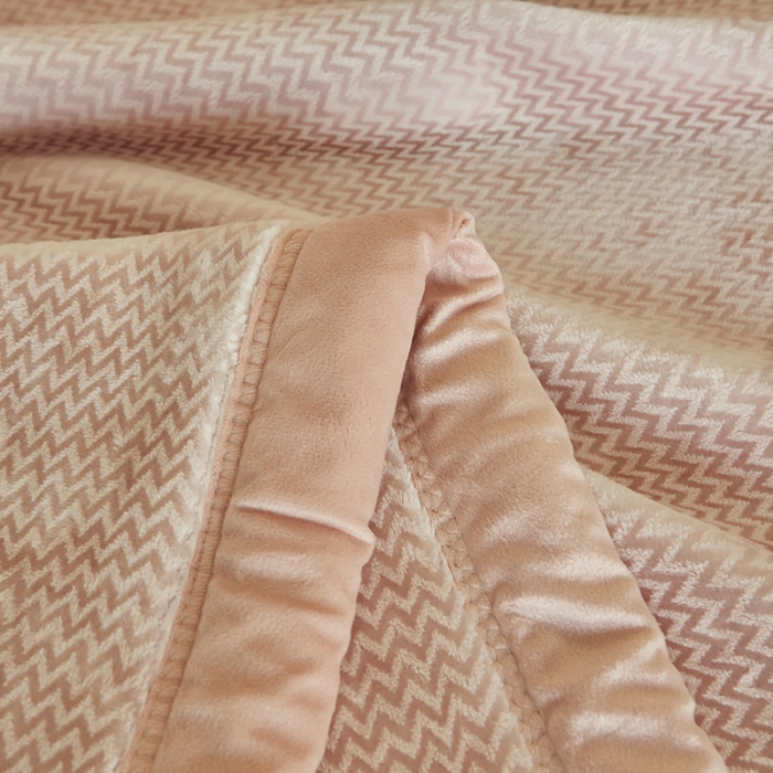 91家纺网 家纺一手货源 找家纺 凯轩毛毛毯毯子 2024新款精品韩素云毛毯毯子 樱花粉