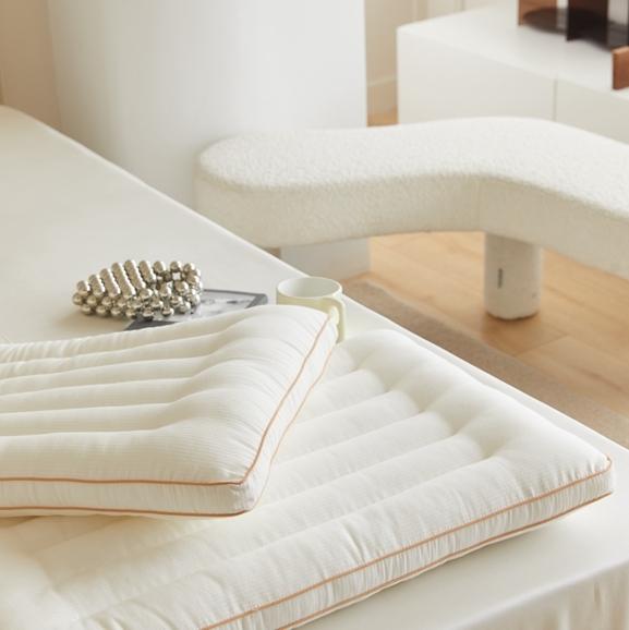 91家纺网 家纺一手货源 找家纺 （总）伟邦枕芯 2021新款原棉立体定型枕（棚拍图）