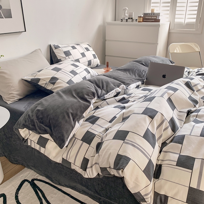 91家纺网 家纺一手货源 找家纺 怡家居 2021新款AB版棉加绒四件套卡通系列 乔伊