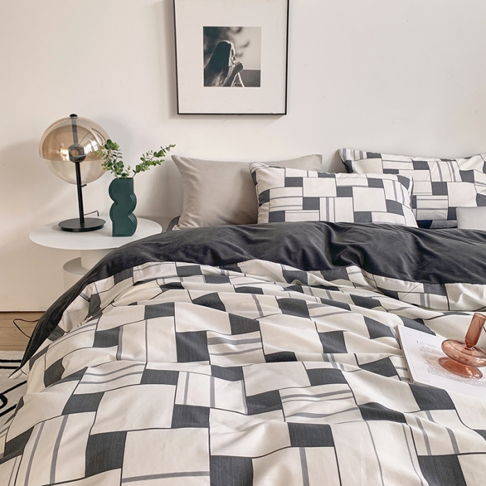 91家纺网 家纺一手货源 找家纺 怡家居 2021新款AB版棉加绒四件套卡通系列 乔伊