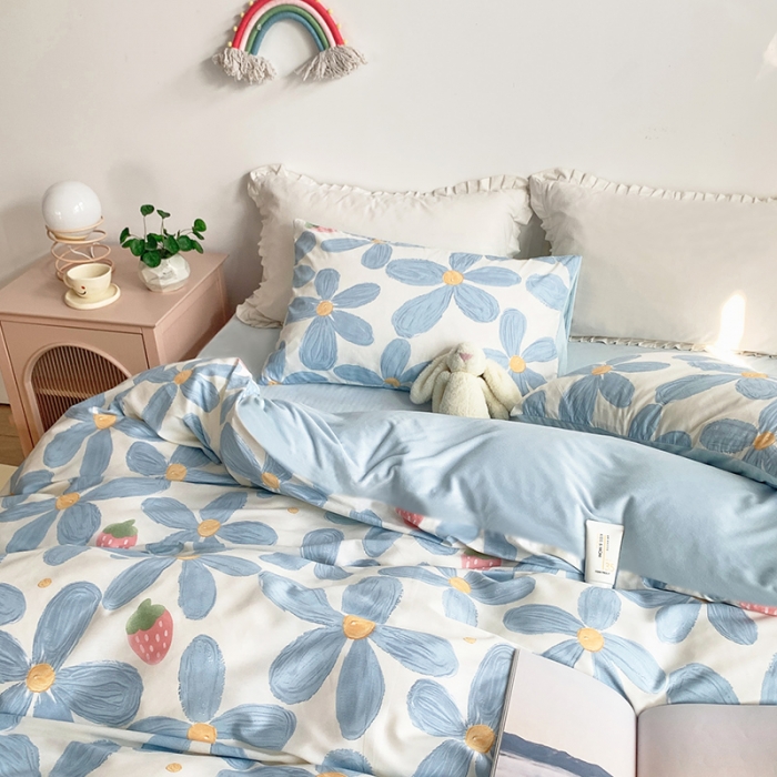 91家纺网 家纺一手货源 找家纺 怡家居 2021新款AB版棉加绒四件套卡通系列 小美好