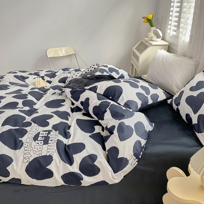 91家纺网 家纺一手货源 找家纺 怡家居 2021新款AB版棉加绒四件套卡通系列 心心相印