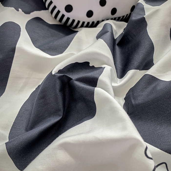 91家纺网 家纺一手货源 找家纺 怡家居 2021新款AB版棉加绒四件套卡通系列 心心相印