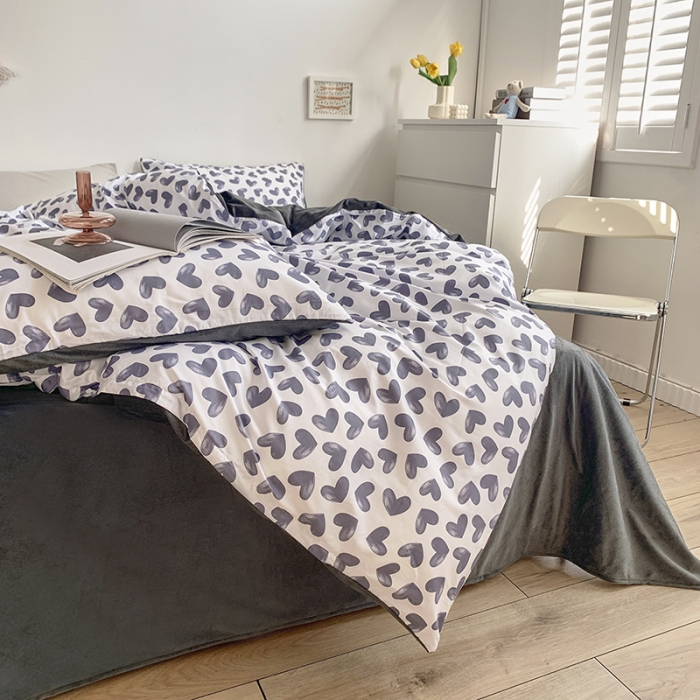 91家纺网 家纺一手货源 找家纺 怡家居 2021新款AB版棉加绒四件套卡通系列 心语心愿