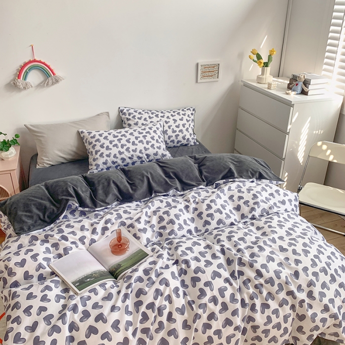 91家纺网 家纺一手货源 找家纺 怡家居 2021新款AB版棉加绒四件套卡通系列 心语心愿