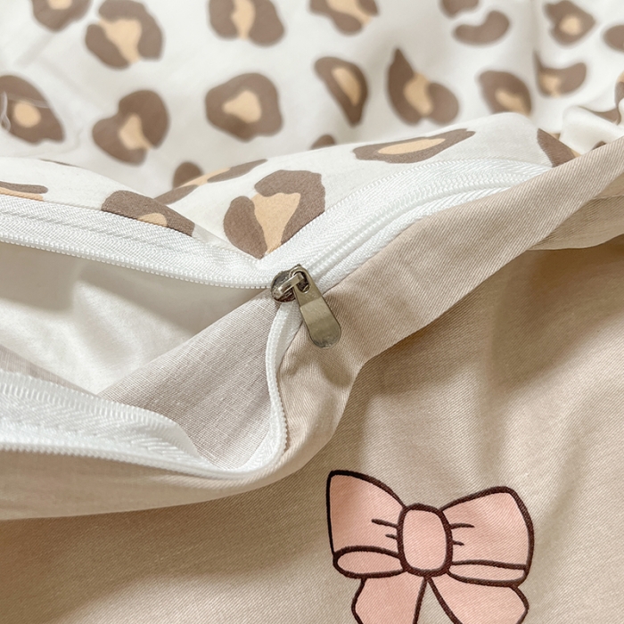 91家纺网 家纺一手货源 找家纺 芊寻家居 2024年新款全棉印花13372四件套 赫本