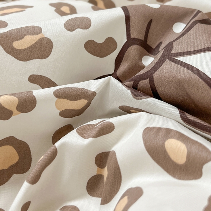 91家纺网 家纺一手货源 找家纺 芊寻家居 2024年新款全棉印花13372四件套 赫本