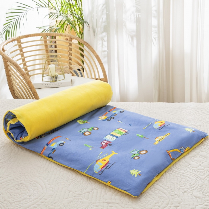 91家纺网 家纺一手货源 找家纺 乐秀 2024新款幼儿园双面四季款儿童床垫套+床垫芯水彩汽车