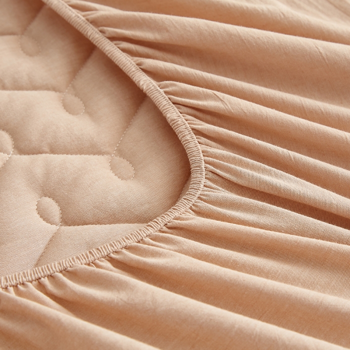 91家纺网 家纺一手货源 找家纺 爱喔 2021新款日式良品A类全棉色织水洗棉夹棉床笠 浅咖