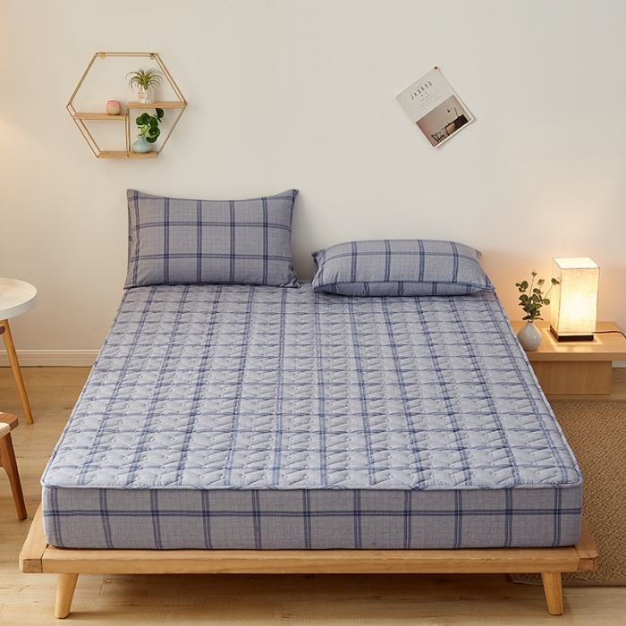 91家纺网 家纺一手货源 找家纺 爱喔 2021新款日式良品A类全棉色织水洗棉夹棉床笠 疏影格