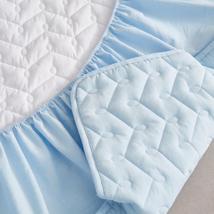 91家纺网 家纺一手货源 找家纺 爱喔 2021新款日式良品A类全棉色织水洗棉夹棉床笠 天空蓝