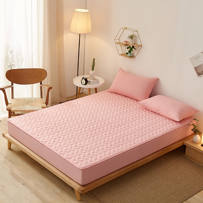 91家纺网 家纺一手货源 找家纺 爱喔 2021新款日式良品A类全棉色织水洗棉夹棉床笠 胭脂红