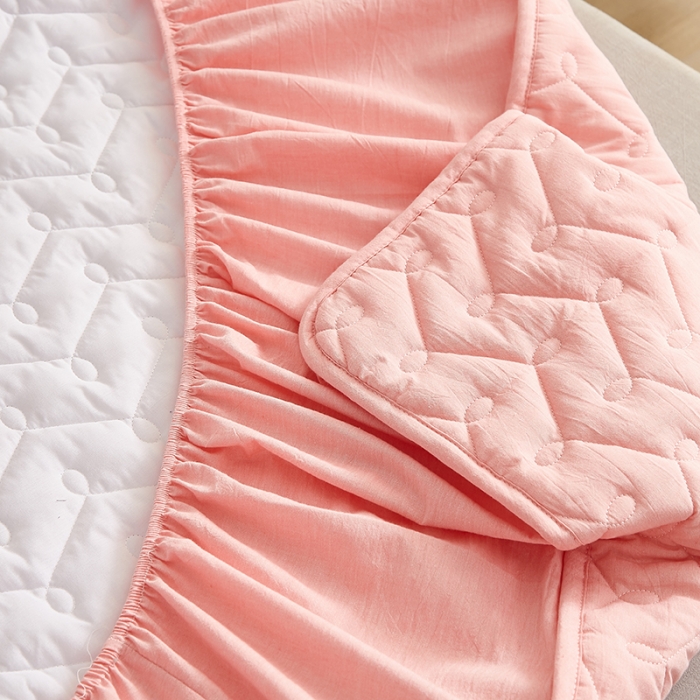 91家纺网 家纺一手货源 找家纺 爱喔 2021新款日式良品A类全棉色织水洗棉夹棉床笠 胭脂红