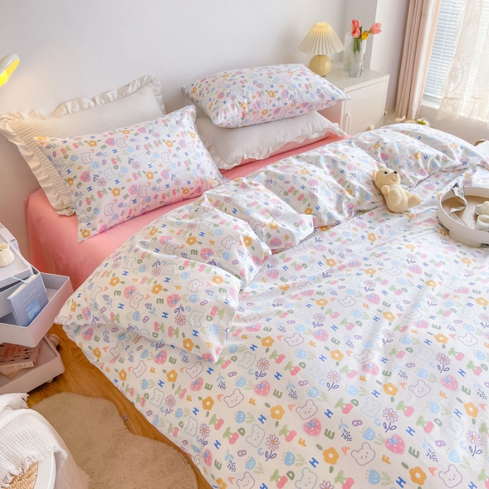 91家纺网 家纺一手货源 找家纺 艾沁家纺13372纯棉碎花四件套童话