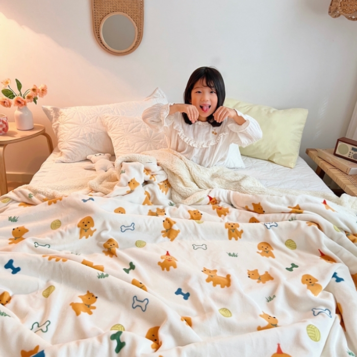 91家纺网 家纺一手货源 找家纺 萝莉家纺2021保暖加厚牛奶绒毛毯羊羔绒毯子被套毯顽皮狗