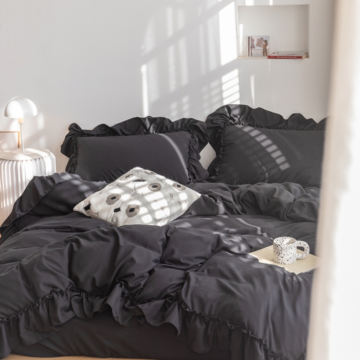 91家纺网 家纺一手货源 找家纺 乐卧 2026新款纯色荷叶边水洗磨毛四件套 爱相随-黑色