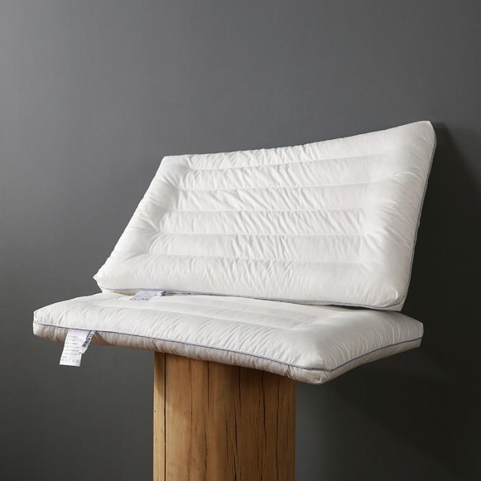 91家纺网 家纺一手货源 找家纺 高端系列 全棉防羽布低枕羽丝绒枕头仪征棉简约定型护颈单人枕芯