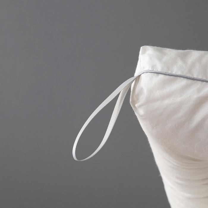 91家纺网 家纺一手货源 找家纺 高端系列 全棉防羽布低枕羽丝绒枕头仪征棉简约定型护颈单人枕芯