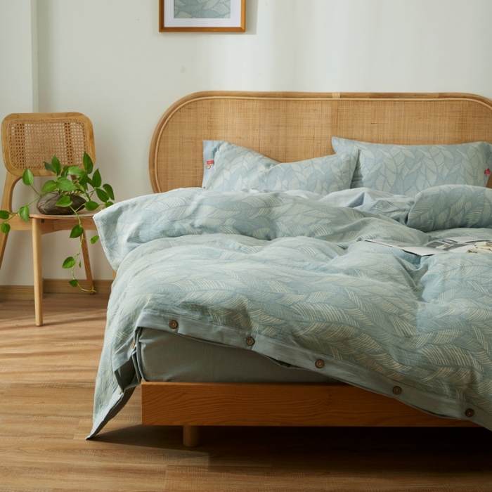 91家纺网 家纺一手货源 找家纺 （总）安莱2021新款双层纱大提花纽扣款落叶缤纷工艺款四件套