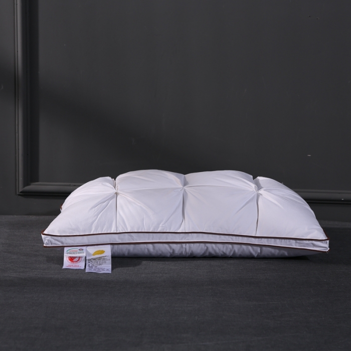 91家纺网 家纺一手货源 找家纺 羽仙子 爆款全棉羽绒枕 面包款白鹅绒 枕芯枕头 白色