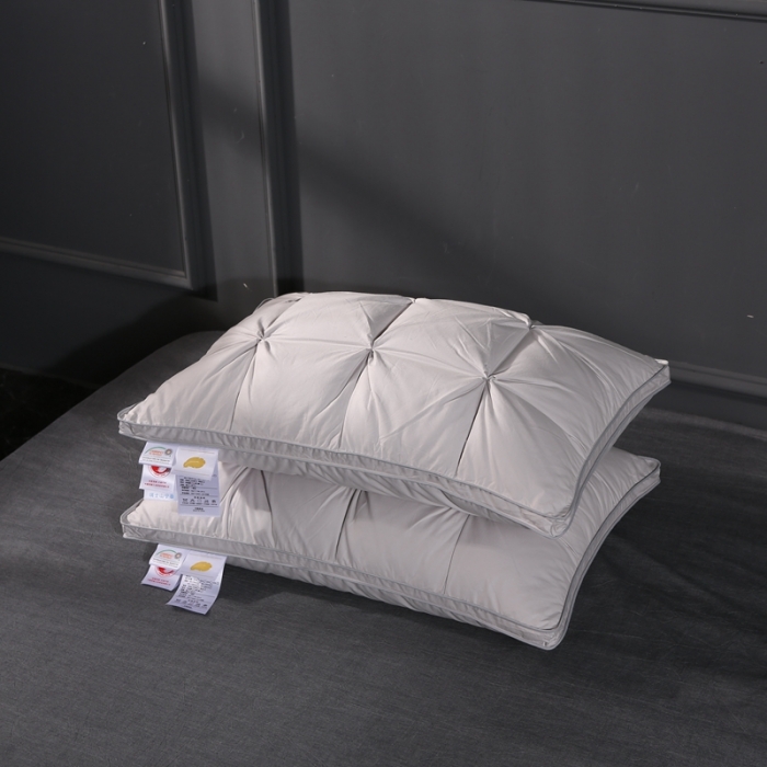 91家纺网 家纺一手货源 找家纺 羽仙子 爆款全棉羽绒枕 面包款白鹅绒 枕芯枕头 灰色